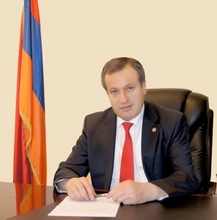ՀՀ ԳԵՂԱՐՔՈՒՆԻՔԻ ՄԱՐԶՊԵՏ ՌԱՖԻԿ ԳՐԻԳՈՐՅԱՆԻ ՇՆՈՐՀԱՎՈՐԱԿԱՆ ՈՒՂԵՐՁԸ ԱՄԱՆՈՐԻ ԵՎ ՍՈՒՐԲ ԾՆՆԴՅԱՆ ՏՈՆԵՐԻ ԱՌԹԻՎ ՀՀ ԳԵՂԱՐՔՈՒՆԻՔԻ ՄԱՐԶՊԵՏ ՌԱՖԻԿ ԳՐԻԳՈՐՅԱՆԻ ՇՆՈՐՀԱՎՈՐԱԿԱՆ ՈՒՂԵՐՁԸ ԱՄԱՆՈՐԻ ԵՎ ՍՈՒՐԲ ԾՆՆԴՅԱՆ ՏՈՆԵՐԻ ԱՌԹԻՎ