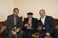 Գեղարքունիքի մարզպետ Կարեն Սարգսյանն այցելեց 100-ամյա Սարիբեկ Արշակյանին