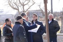Գեղարքունիքի մարզպետ Կարեն Սարգսյանն այցելեց Արցախյան 44-օրյա պատերազմում զոհված ճամբարակցիներին նվիրած հուշահամալիրի եւ թիվ 1 հիմնական դպրոցի նորոկառույց շենքի շինհրապարակներ