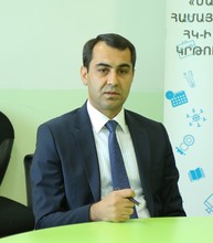 Գեղարքունիքի մարզպետ Կարեն Սարգսյանը ,,Մարտունու կանանց համայնքային խորհուրդ,, ՀԿ-ում հանդիպում է ունեցել երիտասարդների հետ Գեղարքունիքի մարզպետ Կարեն Սարգսյանը ,,Մարտունու կանանց համայնքային խորհուրդ,, ՀԿ-ում հանդիպում է ունեցել երիտասարդների հետ