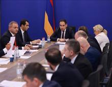 Գեղարքունիքի մարզպետ Կարեն Սարգսյանը այսօր մասնակցել է ՀՀ ՏԿԵ նախարար Դավիթ Խուդաթյանի անցկացրած աշխատանքային խորհրդակցությանը