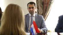 Գեղարքունիքի մարզպետ Կարեն Սարգսյանը հյուրընկալել է Հայաստանում Նիդերլանդների արտակարգ և լիազոր դեսպան Մարիկե Հարիետ Մոնրոյ-Վինթերիին