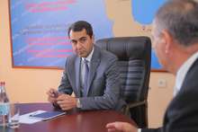Գեղարքունիքի մարզպետը շնորհավորեց օլիմպիադայում հաջողություններ գրանցած դպրոցականներին